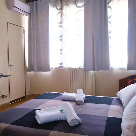 Frühstückspension Bed A *