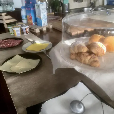 Bed and breakfast Bed A *